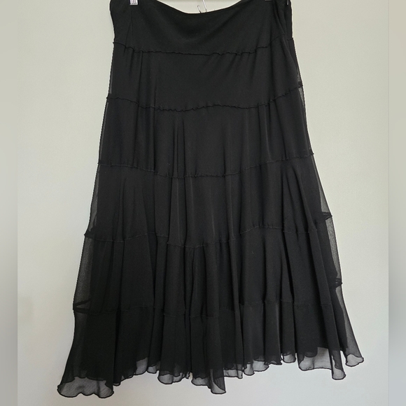 Vintage 90s black tiered midi skirt - Picture 8 of 8